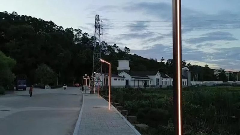 洗墙灯智能控制，如何设置参数以优化照明效果？**
